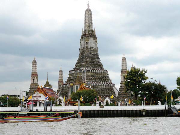 Wat Arun, the Temple of the Dawn